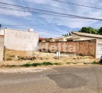 Lote/Terreno à venda, 360m² no Jardim Ipanema, Uberlândia