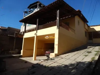 Casa com 3 Quartos à venda, 200m² no Pindorama, Belo Horizonte