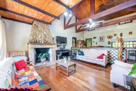 Fazenda/Sítio com 4 Quartos à venda, 8615m² no Cascata, Porto Alegre