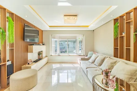 Casa com 3 Quartos à venda, 300m² no Parque da Matriz, Cachoeirinha