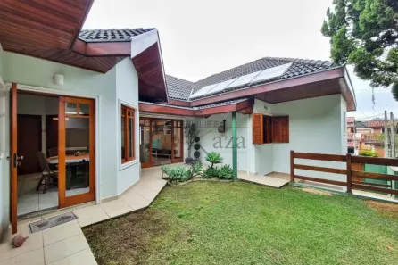 Casa de Condomínio com 3 Quartos à venda, 240m² no Urbanova I, São José dos Campos