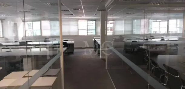 Sala Comercial para alugar, 330m² no Cerqueira César, São Paulo