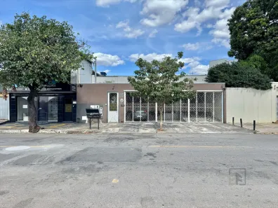 Casa com 3 Quartos à venda, 245m² no Setor Leste Vila Nova, Goiânia
