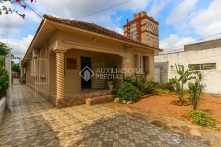 Lote/Terreno à venda, 350m² no Partenon, Porto Alegre