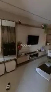 Casa com 3 Quartos para alugar, 360m² no Segismundo Pereira, Uberlândia