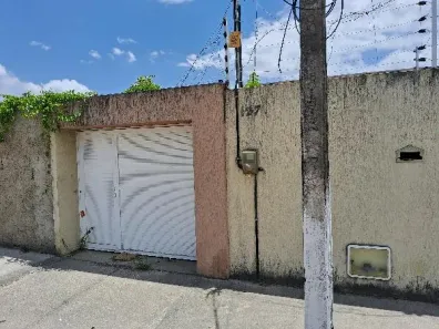 Casa com 2 Quartos à venda, 82m² no Pajuçara, Maracanaú