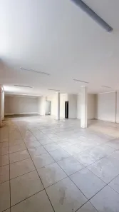 Ponto Comercial para alugar, 220m² no das Laranjeiras, Serra