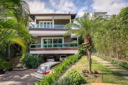 Casa com 4 Quartos à venda, 410m² no Barra da Lagoa, Florianópolis
