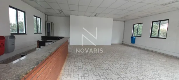 Imóvel Comercial para alugar, 923m² no Jardim Taquaral, São Paulo