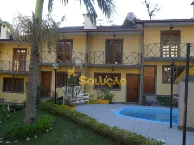 Casa de Condomínio com 3 Quartos para alugar, 125m² no Carlos Guinle, Teresópolis
