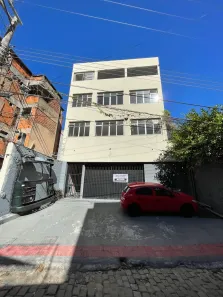 Prédio Comercial com 10 Quartos para alugar, 550m² no Centro, Vitória