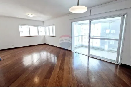Apartamento com 3 Quartos para alugar, 155m² no Campo Belo, São Paulo