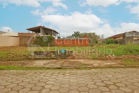 Lote/Terreno à venda, 290m² no Balneario Arpoador, Peruíbe