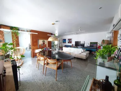 Apartamento com 3 Quartos à venda, 218m² no Meireles, Fortaleza
