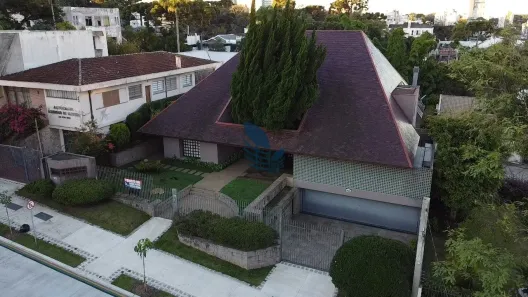 Casa com 4 Quartos à venda, 600m² no Mercês, Curitiba