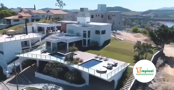 Casa de Condomínio com 4 Quartos à venda, 447m² no Escarpas Do Lago, Capitólio