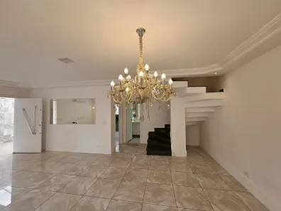 Sobrado com 4 Quartos à venda, 165m² no Ponta da Praia, Santos