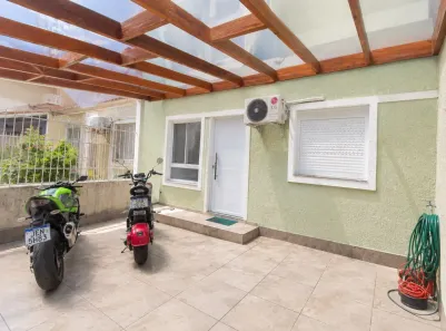 Casa com 2 Quartos à venda, 50m² no Olaria, Canoas