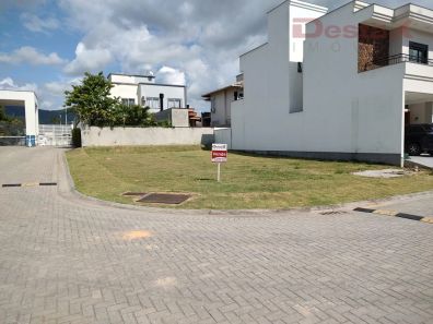 Lote/Terreno à venda, 255m² no Beira Rio, Biguaçu