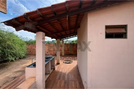 Casa com 3 Quartos à venda, 111m² no Santa Terezinha, Jataí