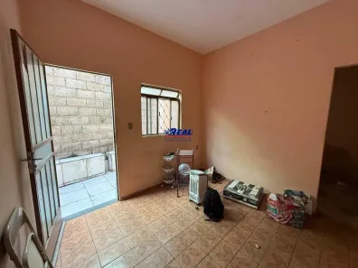 Casa com 1 Quarto para alugar, 94m² no Parque Jardim 1º de Outubro, Ibirité