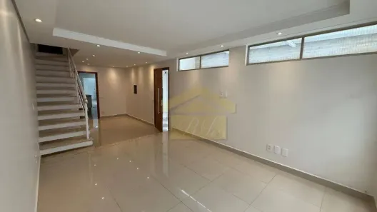 Sobrado com 2 Quartos à venda, 200m² no Jardim Aeroporto, São Paulo