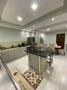 Casa com 3 Quartos à venda, 250m² no Parque São Cristóvão, Taubaté
