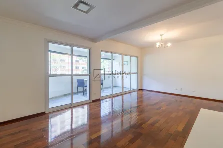 Apartamento com 3 Quartos à venda, 140m² no Moema, São Paulo