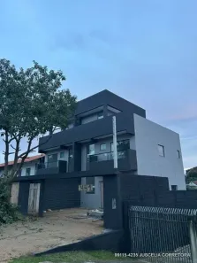 Sobrado com 3 Quartos à venda, 120m² no Barreirinha, Curitiba
