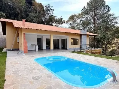 Casa de Condomínio com 4 Quartos à venda, 318m² no Albuquerque, Teresópolis