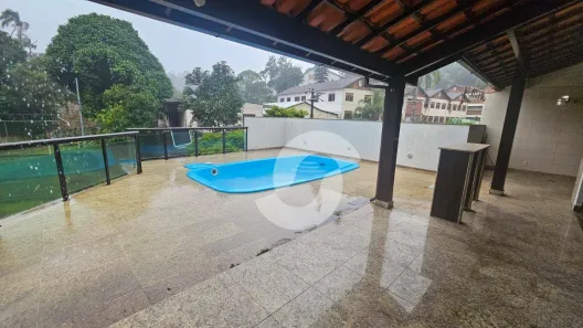 Casa de Condomínio com 4 Quartos à venda, 426m² no Badu, Niterói