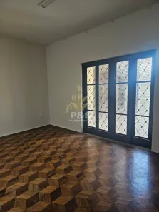 Casa com 3 Quartos à venda, 143m² no Chácara Montagna, Botucatu
