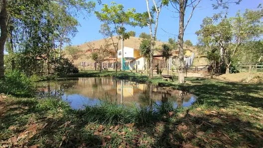 Fazenda/Sítio com 3 Quartos à venda, 10m² no Centro, Guaratinguetá