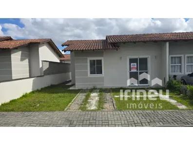 Casa com 3 Quartos para alugar, 77m² no Araquari, Araquari