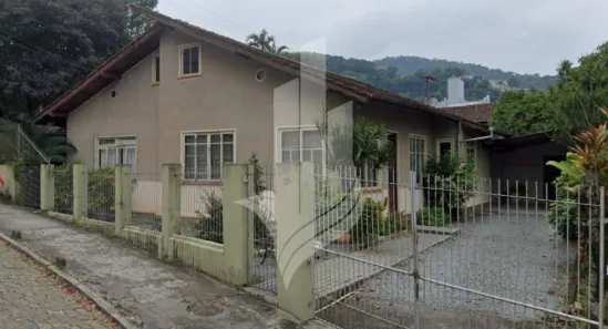 Casa com 3 Quartos à venda, 210m² no Garcia, Blumenau