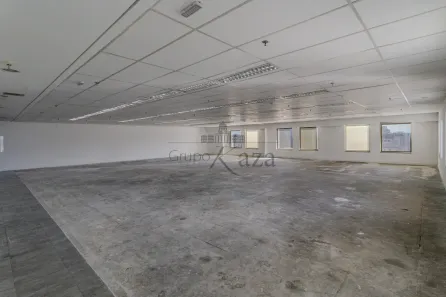 Prédio Comercial para alugar, 305m² no Vila Olímpia, São Paulo