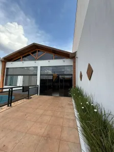 Galpão/Depósito/Armazém com 1 Quarto para venda ou aluguel, 167m² no Novo Antares, Londrina