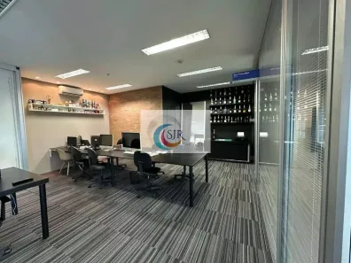 Sala Comercial para alugar, 210m² no Vila Cordeiro, São Paulo