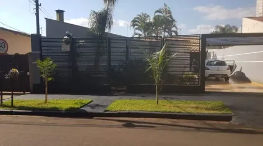 Casa com 4 Quartos à venda, 200m² no Jardim Internorte, Maringá