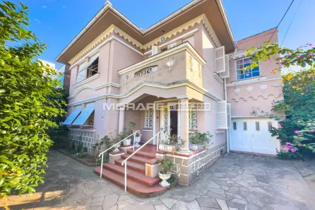 Casa com 4 Quartos à venda, 285m² no Rio Branco, Porto Alegre