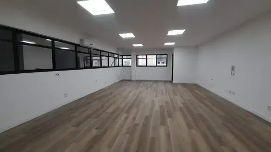 Sala Comercial para alugar, 85m² no Centro, Santo André