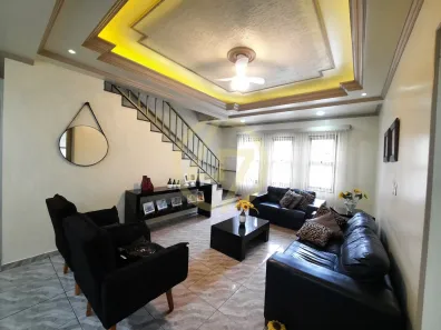 Casa com 5 Quartos à venda, 150m² no Centro, Itapetininga