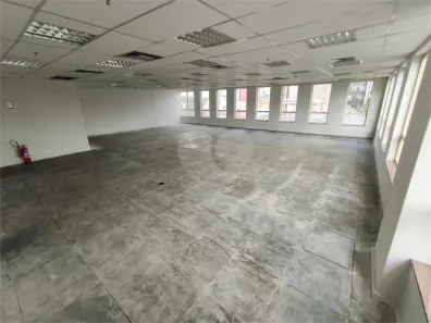 Sala Comercial para alugar, 543m² no Chácara Santo Antônio (Zona Sul), São Paulo