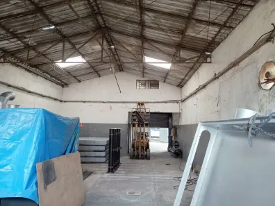 Galpão/Depósito/Armazém para alugar, 326m² no Serraria, Diadema