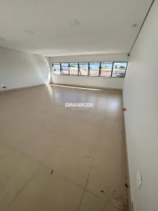 Galpão/Depósito/Armazém para alugar, 212m² no Vila São Cristóvão, Uberaba