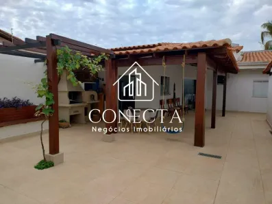 Imóvel Comercial com 3 Quartos para alugar, 350m² no Jardim Karaíba, Uberlândia