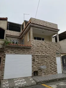 Casa com 4 Quartos à venda, 192m² no Santo Agostinho, Volta Redonda