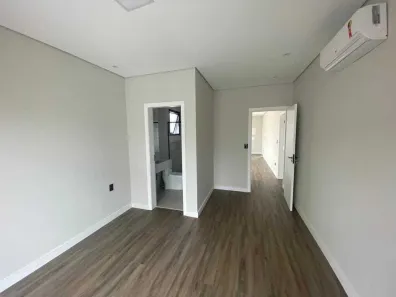 Casa com 3 Quartos à venda, 210m² no Cidade Parquelandia, Mogi das Cruzes