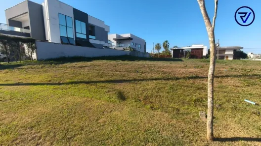Lote/Terreno à venda, 450m² no Cidade Alpha, Eusébio