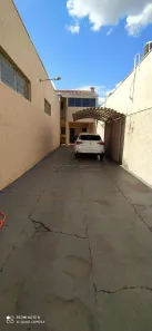 Casa com 5 Quartos à venda, 220m² no Centro, Guapiaçu